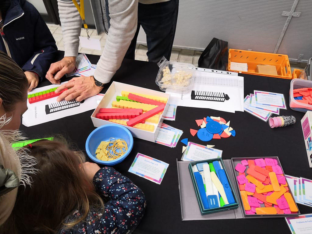 A la découverte du théorème de Bézout